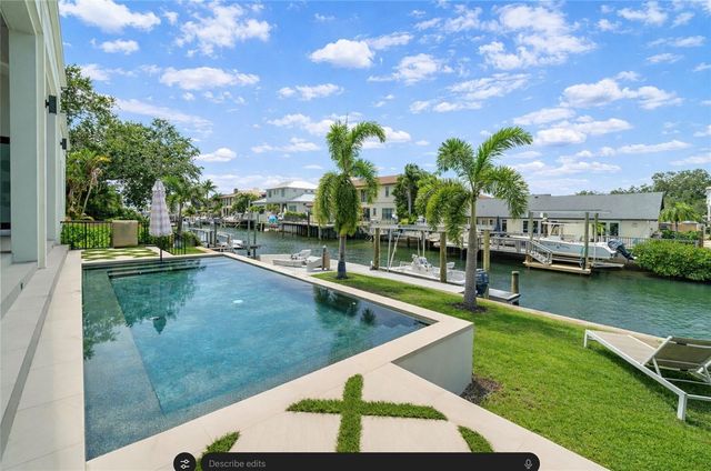 4923 W SAN RAFAEL STREET, Tampa, FL 33629