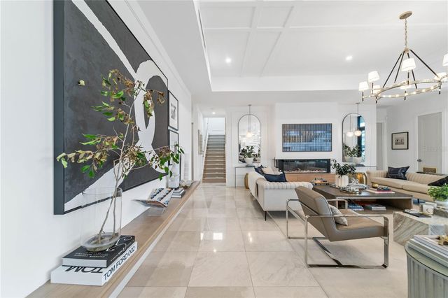 4923 W SAN RAFAEL STREET, Tampa, FL 33629