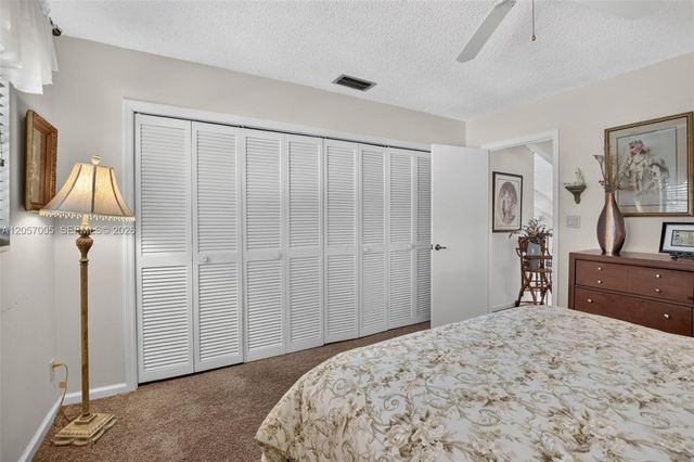 9050 Jacaranda Lane 3, Plantation, FL 33324