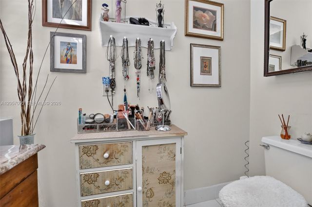 9050 Jacaranda Lane 3, Plantation, FL 33324