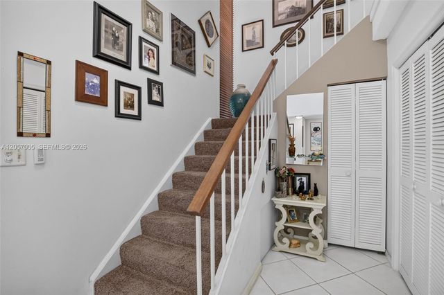 9050 Jacaranda Lane 3, Plantation, FL 33324
