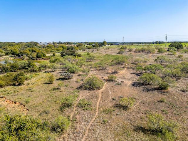 3500 S Murvil Street, Decatur, TX 76234