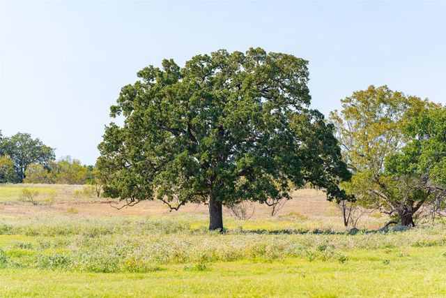 3500 S Murvil Street, Decatur, TX 76234