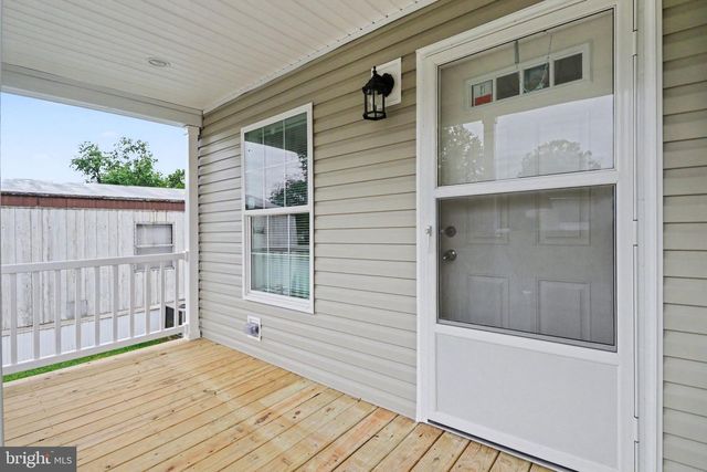 10 S ELMER AVE, Halifax, PA 17032