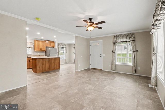 10 S ELMER AVE, Halifax, PA 17032