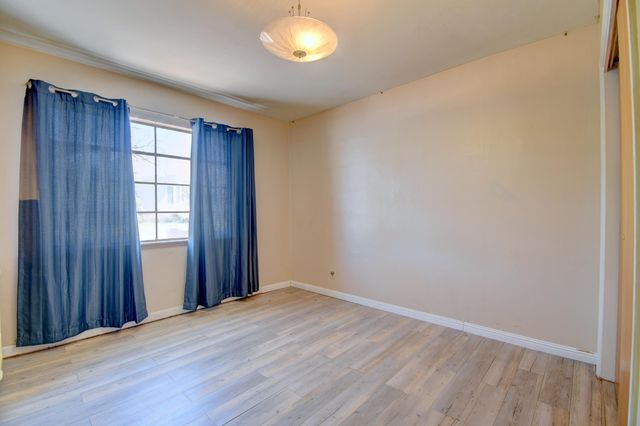 1837 Valencia Drive NE, Albuquerque, NM 87110