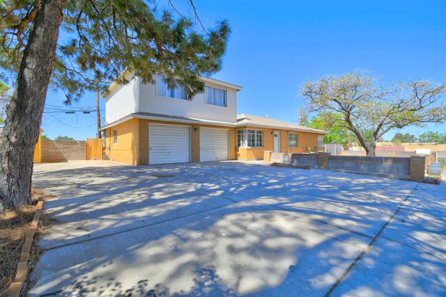 1837 Valencia Drive NE, Albuquerque, NM 87110