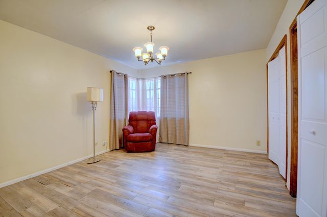 1837 Valencia Drive NE, Albuquerque, NM 87110