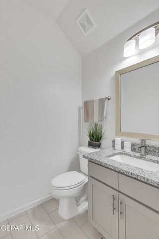 818 HARPENDEM Drive, Horizon City, TX 79928