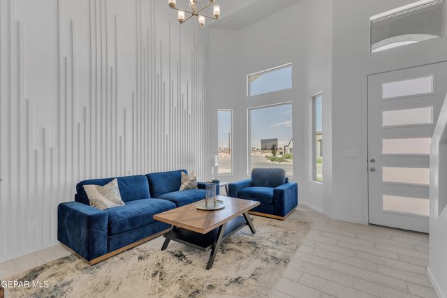 818 HARPENDEM Drive, Horizon City, TX 79928