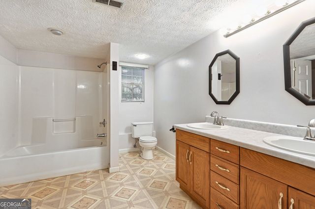 285 Harvest Way, Hiram, GA 30141