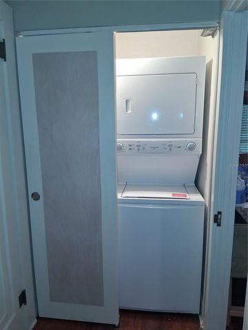 226 21ST AVENUE N, St Petersburg, FL 33704