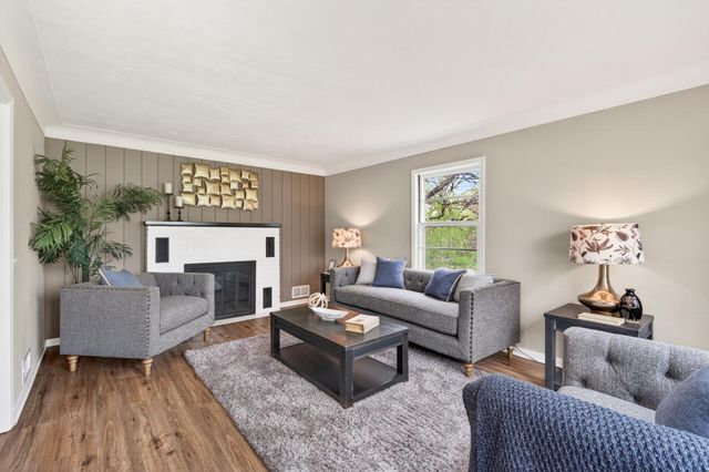 12122 Crooked Lake Boulevard NW, Coon Rapids, MN 55433