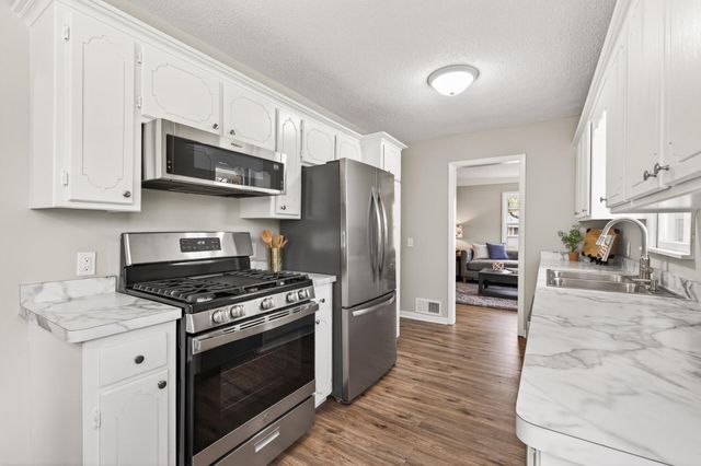 12122 Crooked Lake Boulevard NW, Coon Rapids, MN 55433