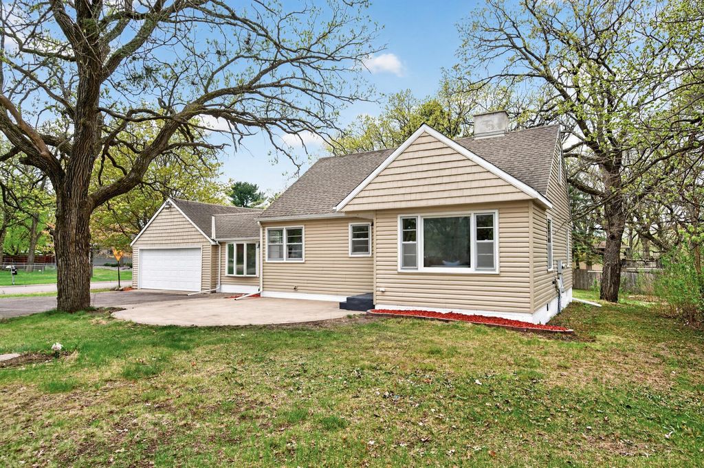 12122 Crooked Lake Boulevard NW, Coon Rapids, MN 55433