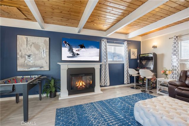 1037 Sequoia Drive, Big Bear City, CA 92314