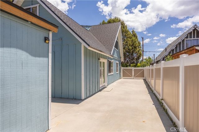 1037 Sequoia Drive, Big Bear City, CA 92314
