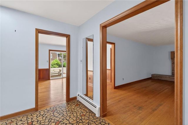 110 Marvin DR, Hampton, VA 23666