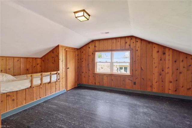 110 Marvin DR, Hampton, VA 23666