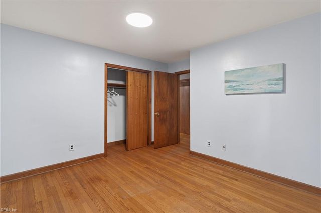 110 Marvin DR, Hampton, VA 23666