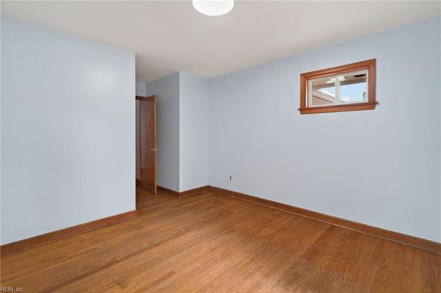 110 Marvin DR, Hampton, VA 23666