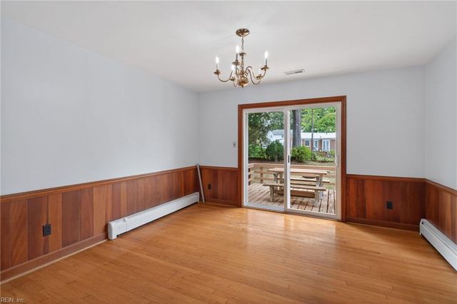 110 Marvin DR, Hampton, VA 23666