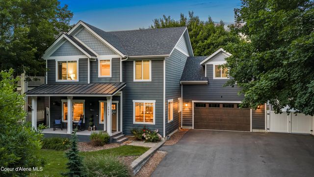 1032 N GOVERNMENT WAY, Coeur D'alene, ID 83814