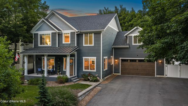 1032 N GOVERNMENT WAY, Coeur D'alene, ID 83814