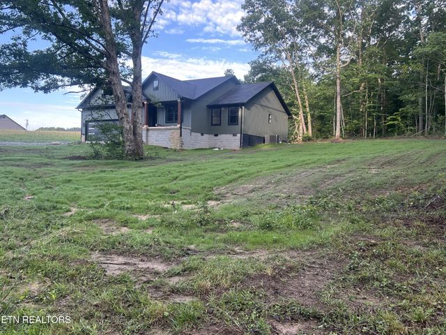214 Georgee Rd, Jamestown, TN 38556
