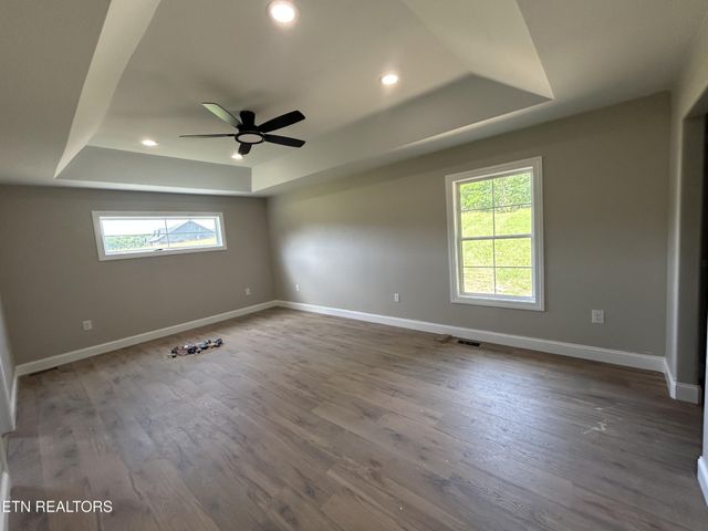 214 Georgee Rd, Jamestown, TN 38556