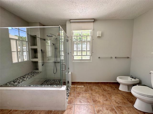 AN-81 VÍA ANTILLANA, Trujillo Alto, PR 00976