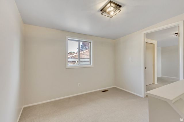 1619 S 700 W, Woods Cross, UT 84087