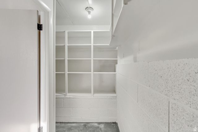 1619 S 700 W, Woods Cross, UT 84087
