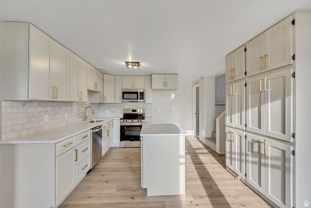 1619 S 700 W, Woods Cross, UT 84087