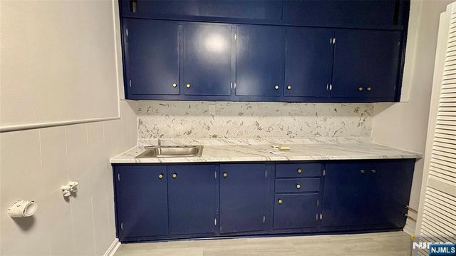 17 Franklin Avenue 6, Harrison, NJ 07029