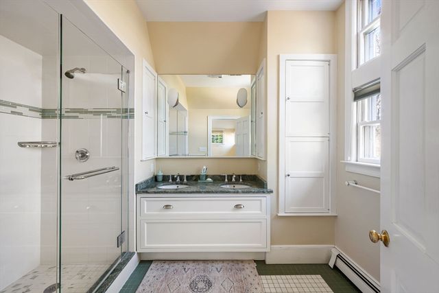 32 Columbine Rd, Milton, MA 02186