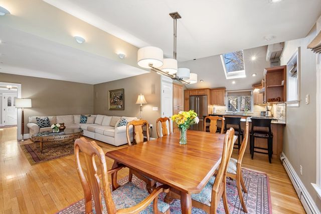 32 Columbine Rd, Milton, MA 02186