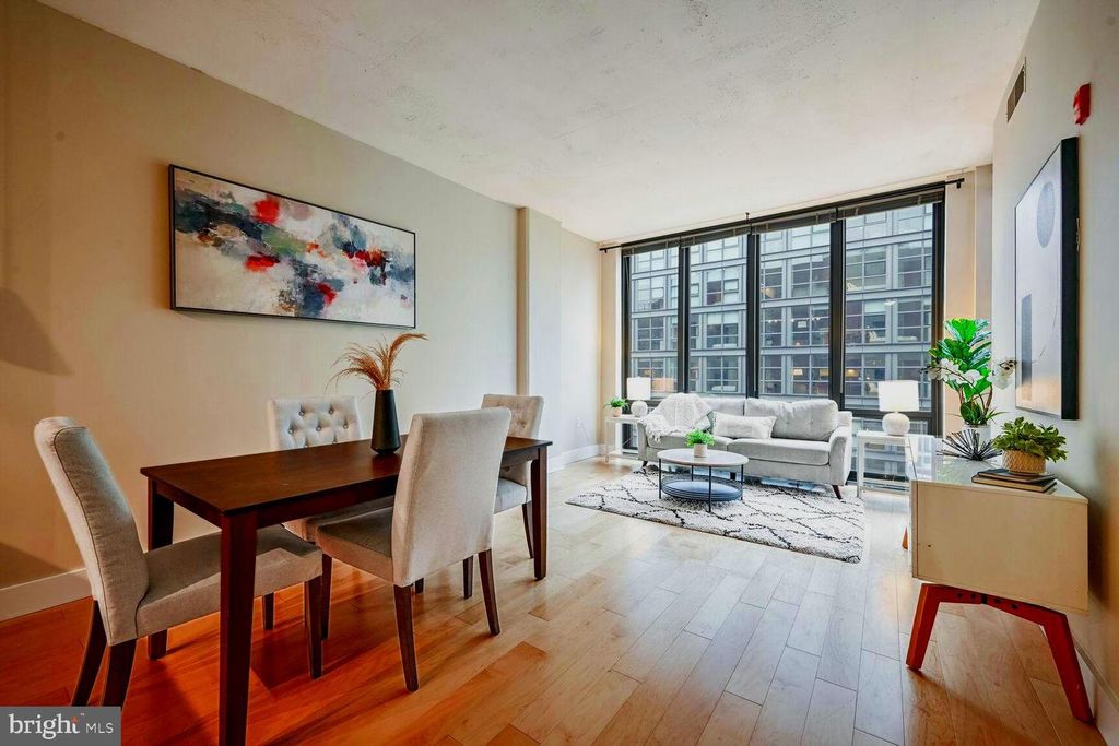 2120 Vermont Ave NW Apt 402, Washington, DC 20001
