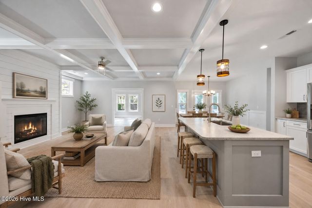 4089 Country Garden Lane, Southport, NC 28461
