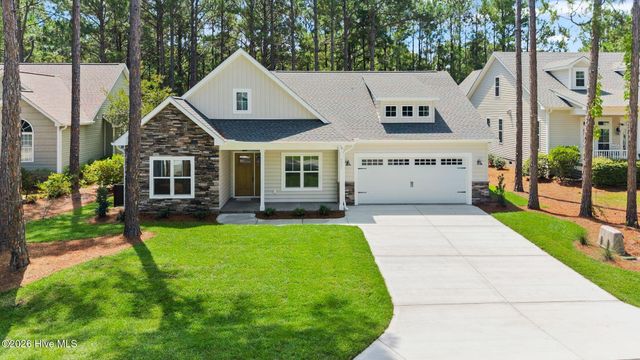 4089 Country Garden Lane, Southport, NC 28461