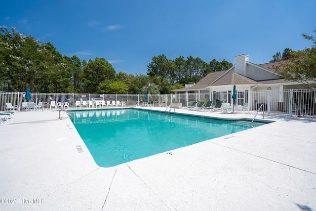 4089 Country Garden Lane, Southport, NC 28461