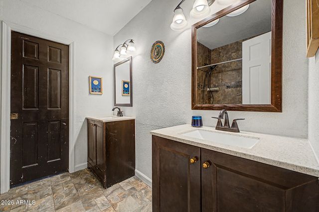 1518 N 24TH Street, Mesa, AZ 85213