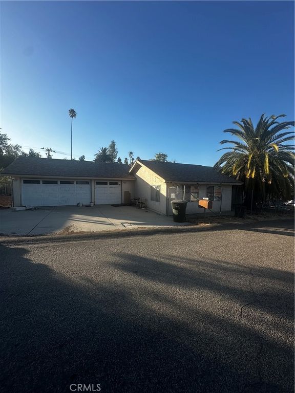 33255 Wood, Lake Elsinore, CA 92530
