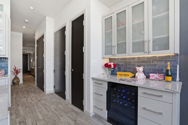 2600 W 7th Street 1707, Fort Worth, TX 76107