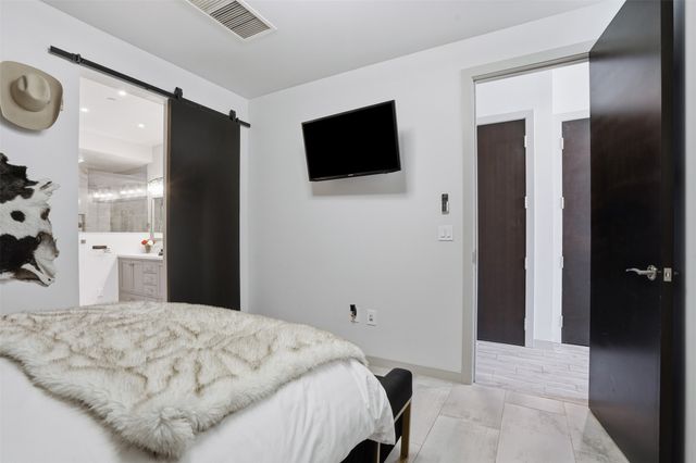 2600 W 7th Street 1707, Fort Worth, TX 76107