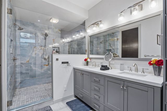 2600 W 7th Street 1707, Fort Worth, TX 76107