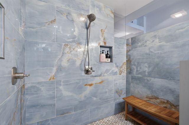 2600 W 7th Street 1707, Fort Worth, TX 76107