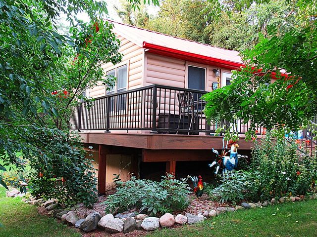 3713 Peterson Drive, Gobles, MI 49055