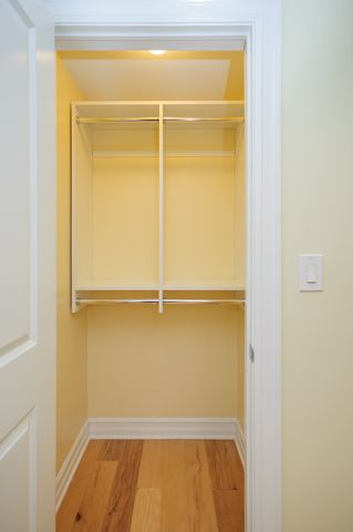 2155 W Potomac Avenue GDN, Chicago, IL 60622