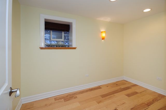 2155 W Potomac Avenue GDN, Chicago, IL 60622